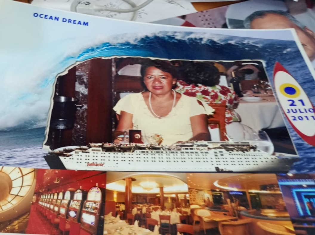 Recuerdo de Mercedes Rodríguez durante un viaje en el crucero Ocean Dream